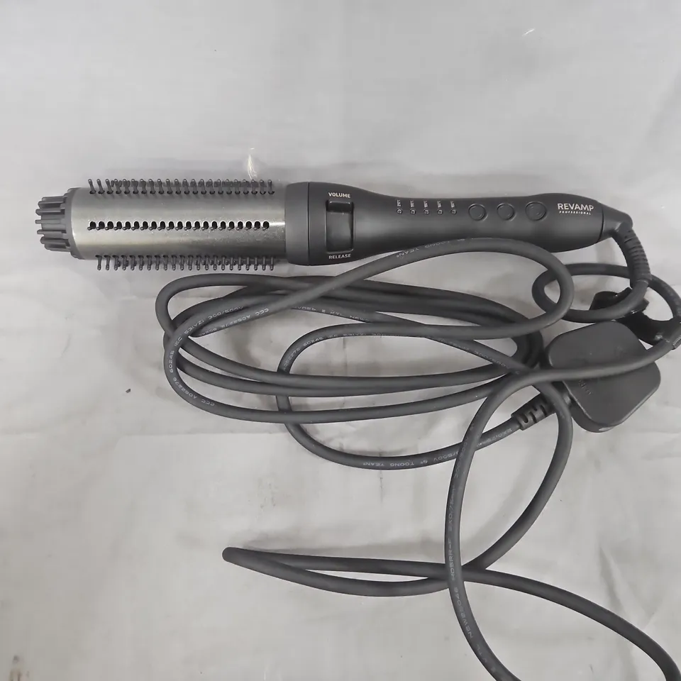 BOXED REVAMP VOLUME & SHAPE HAIR STYLER – CORDED, BLACK
