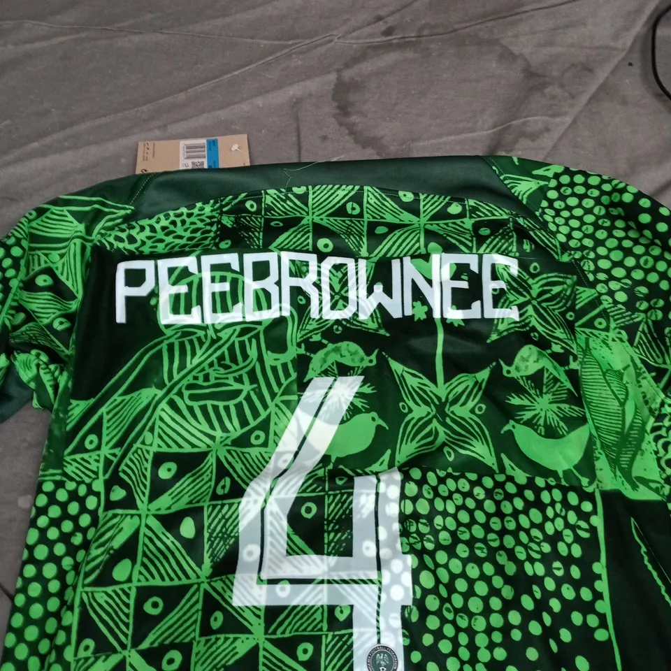 NIKE MEN'S NIGERIA FOOTBALL JERSEY, SIZE M, PERSONALISED NUMBER 4