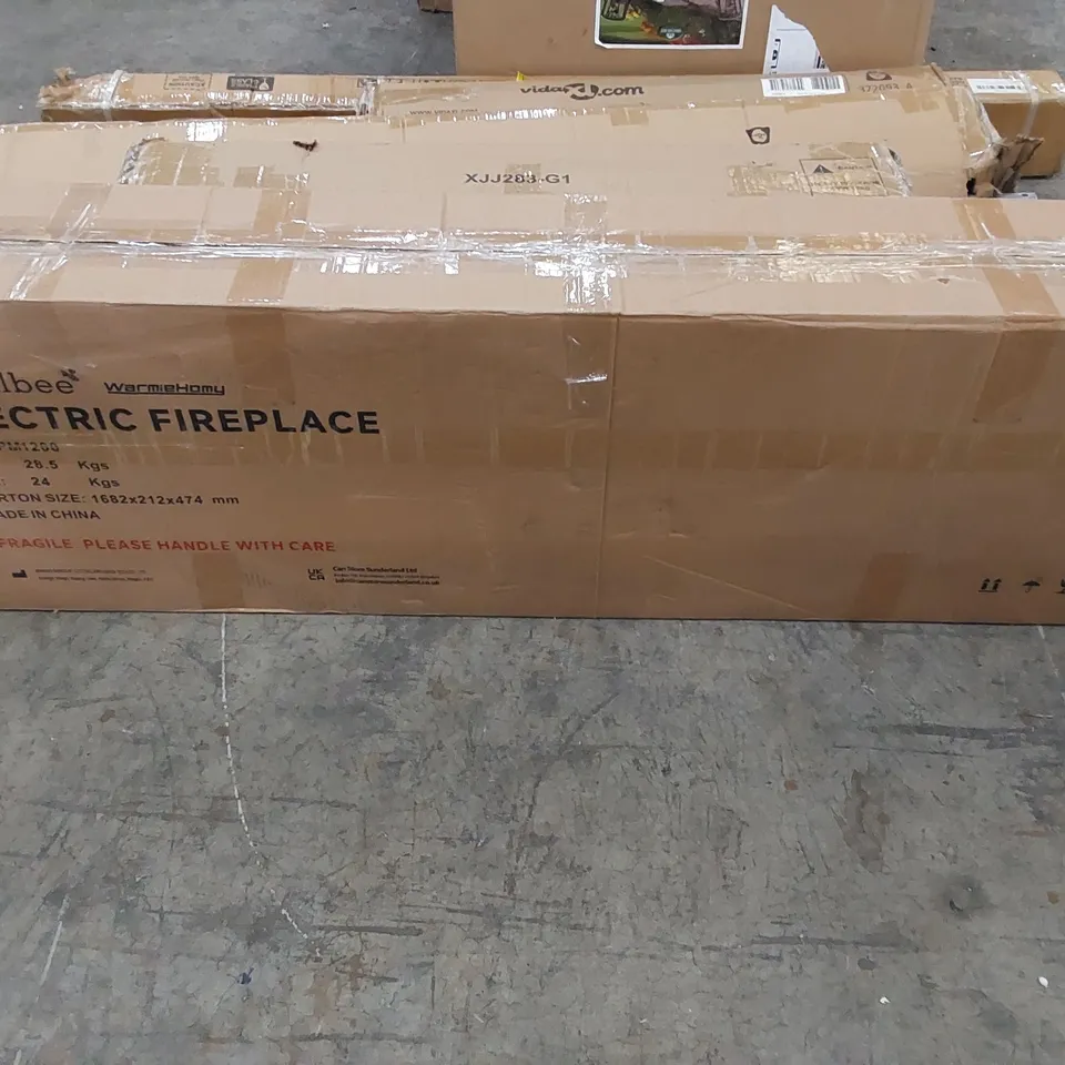 BOXED SMALLER WARMIEHOMY ELECTRIC FIREPLACE (1 BOX)