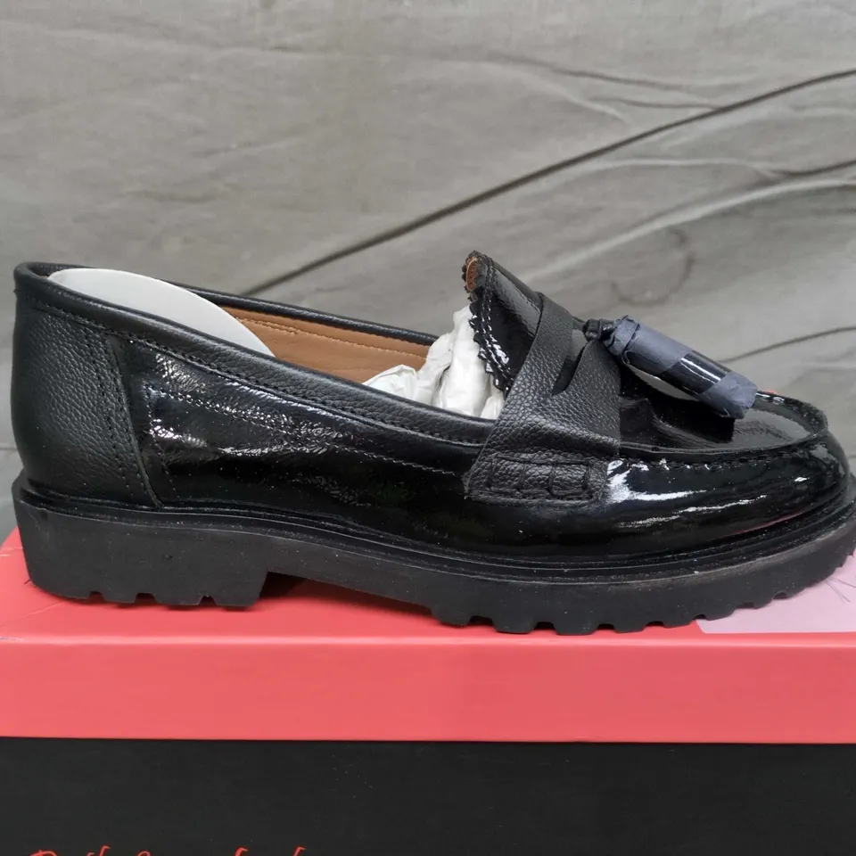 RUTH LANGSFORD FASHION BLACK PATENT CLEATED LOAFER – UK 6