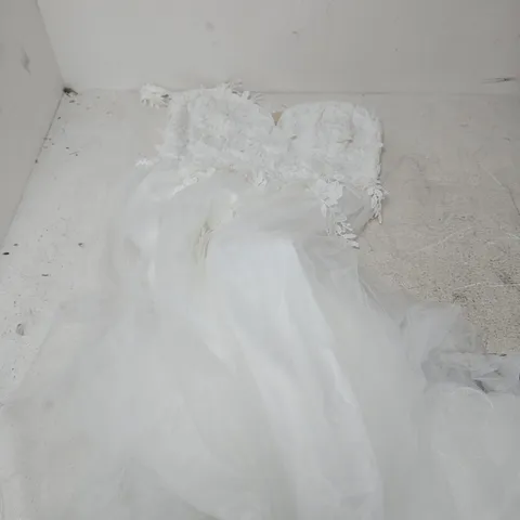 BONPRIX IVORY WEDDING DRESS - 14