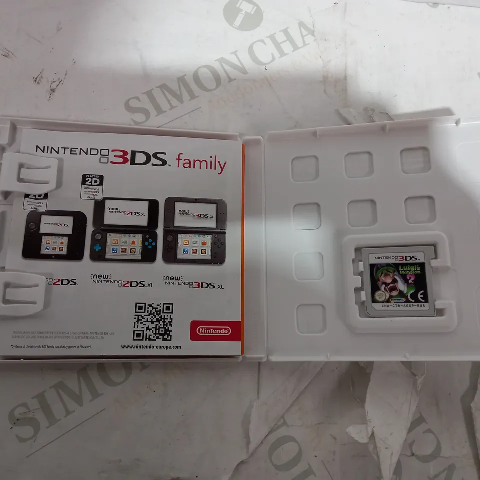 LOT OF 3 NINTERNDO 3DS GAMES TO INCLUDE LUIGIS MANSION, POKEMON X AND THE LEGEND OF ZELDA