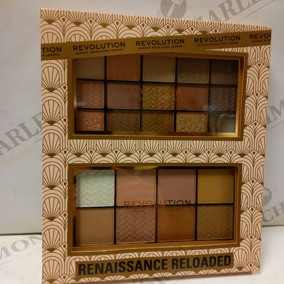 REVOLUTION PALETTE GIFT SETS