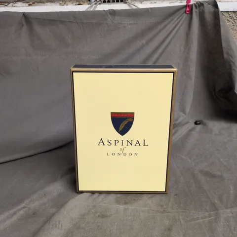 ASPINAL OF LONDON 6 PACK SOCKS SIZE 9 - 11 IN PRESENTATION BOX