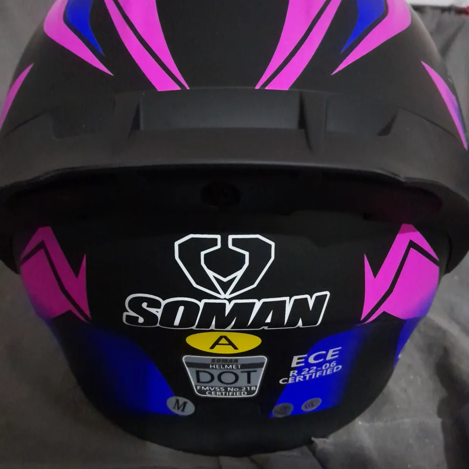 SOMAN DOT HELMET SIZE M 