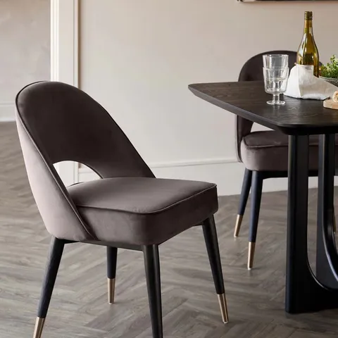 BOXED PAIR OF DANETTI CLOVER MOCHA VELVET DINING CHAIRS WITH BRONZE LEGS