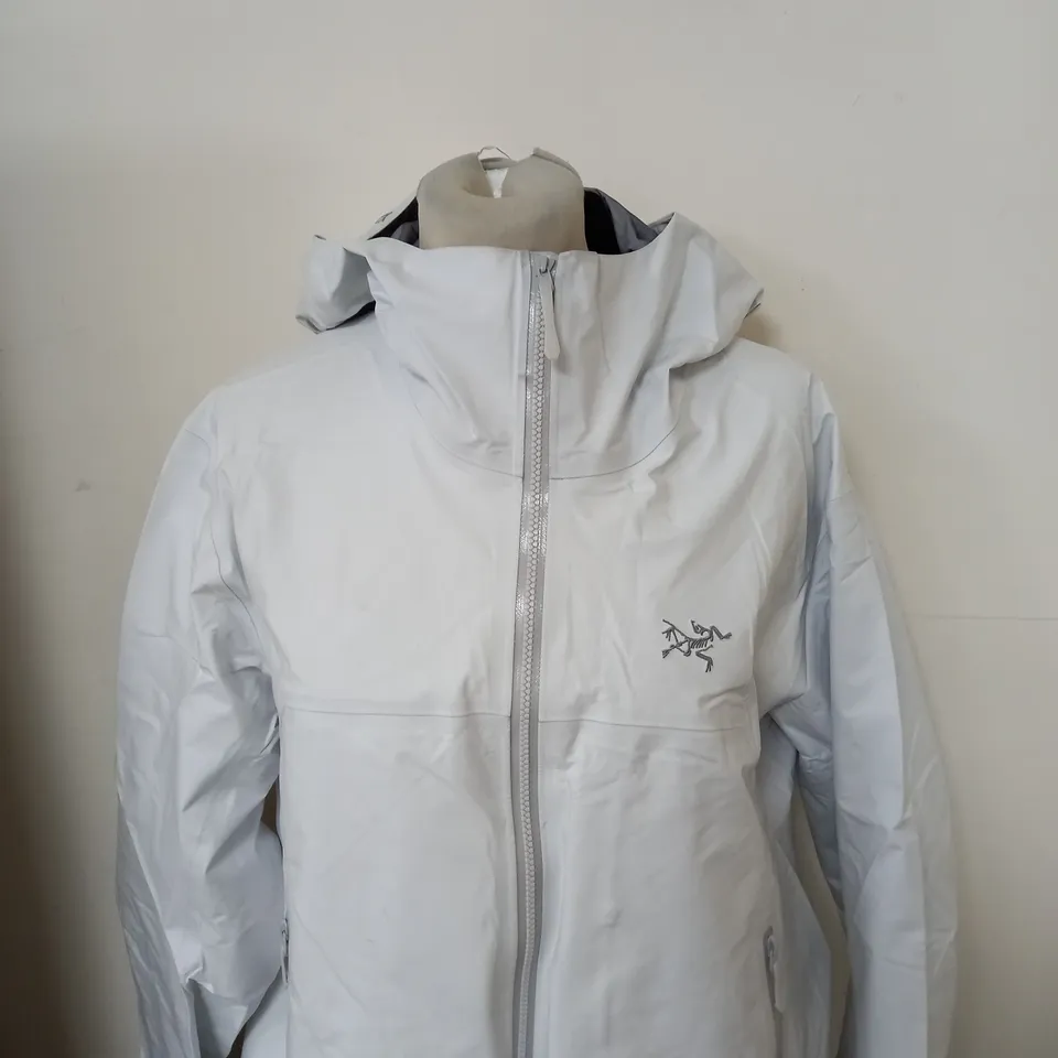 ARC'TERYX ZIPPED WINDPROOF COAT SIZE L - WOMENS 