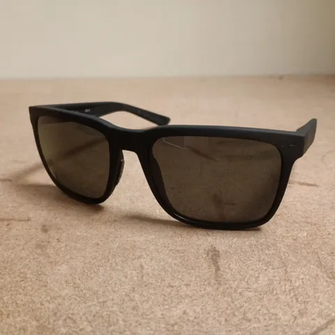 ROKA BARTON 2.0 PROTECTIVE SUNGLASSES – MATTE BLACK, DARK CARBON, POLARISED 12% (CAT 3)