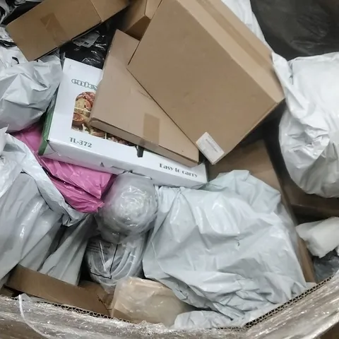 PALLET TO CONTAIN A LARGE QUANTITY OF; XMAS DECORATIONS, TECH GEAR, HOME GOODS, GARDEN SUPPLIES ETC