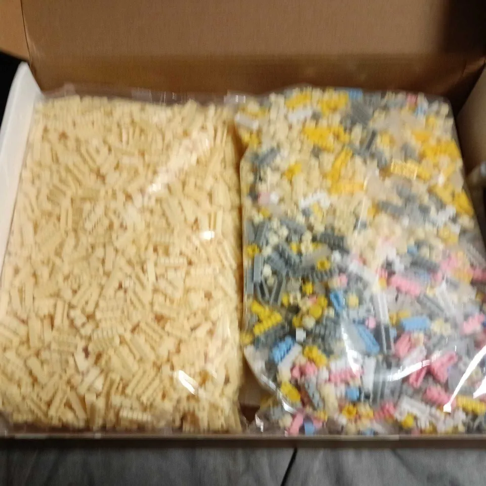 NEACOLE HALF MECHANICAL BEAR BUILDING KIT