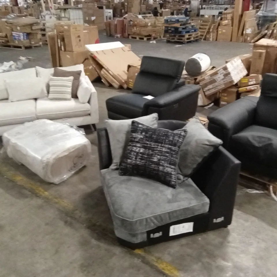 5 x DESIGNER SOFA PARTS AND PIECES // INCOMPLETE SETS