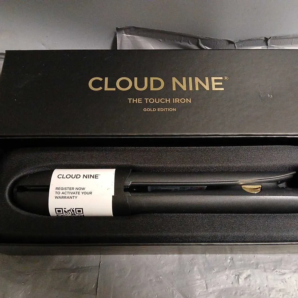 BOXED CLOUD NINE THE TOUCH IRON 