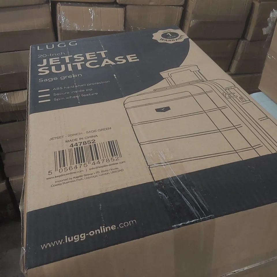 BOXED LUGG TRAVEL SUITCASE
