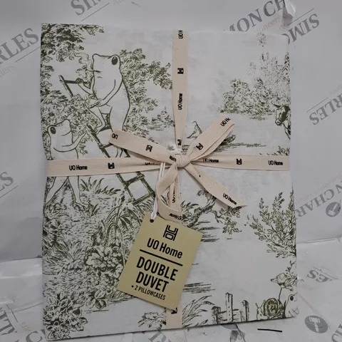 UO HOME DOUBLE DUVET + 2 PILLOWCASE SET