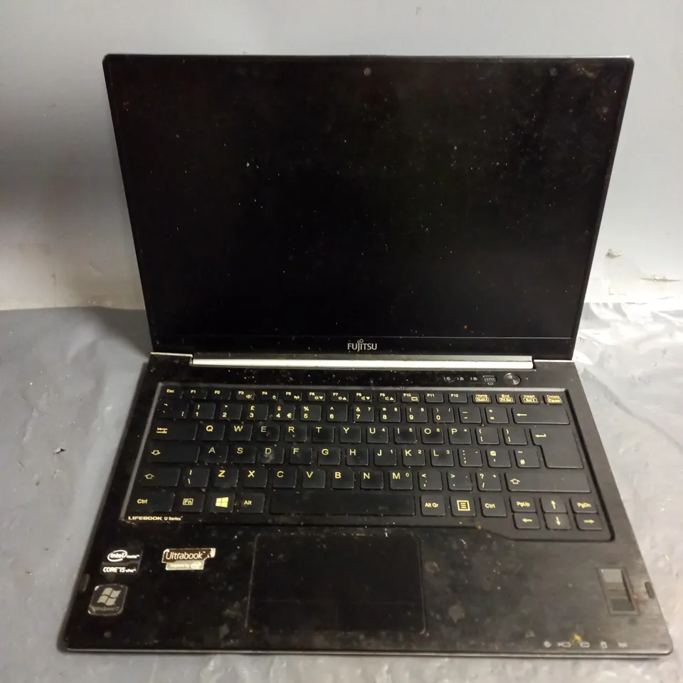 FUJITSU LIFEBOOK U772 IN SILVER