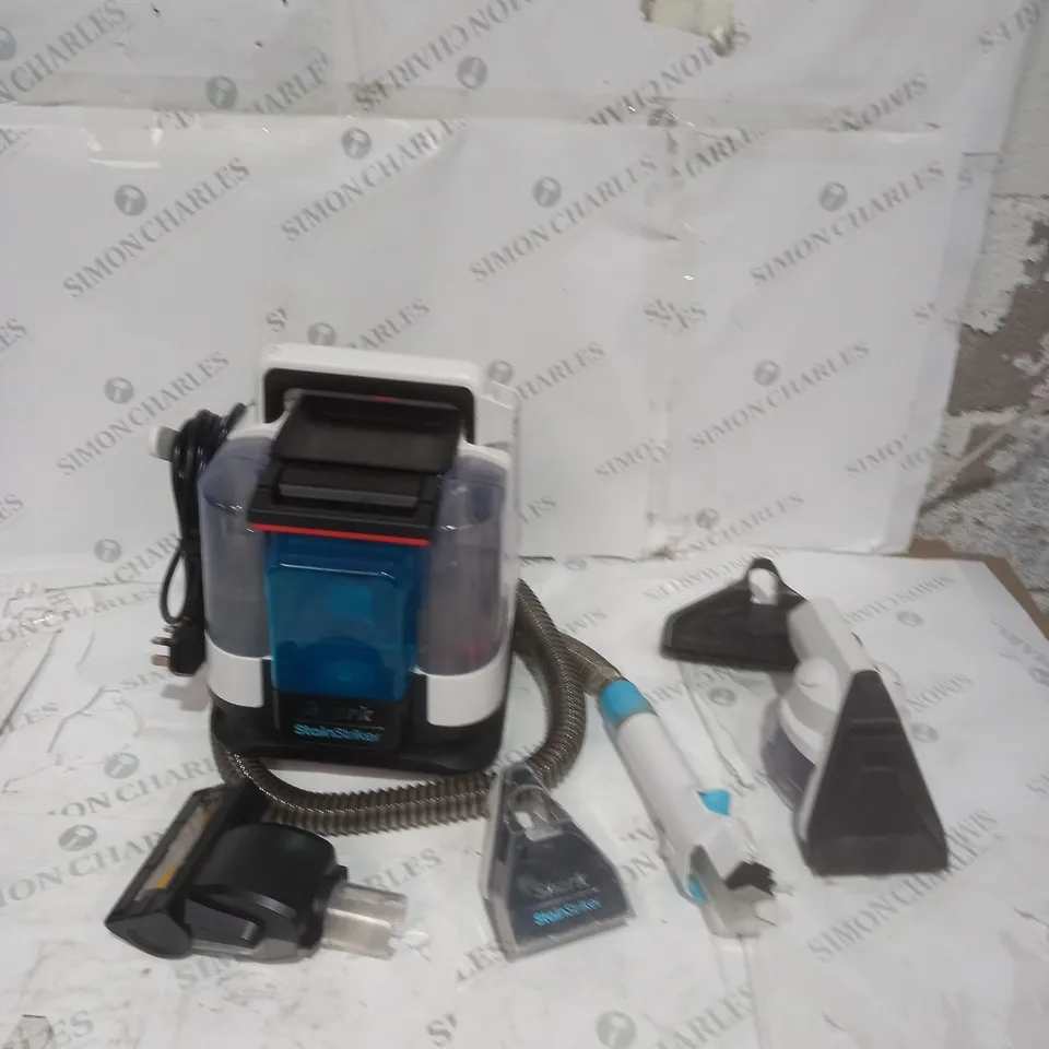 BOXED SHARK STAIN STRIKER PET SPOT CLEANER PX200UKT