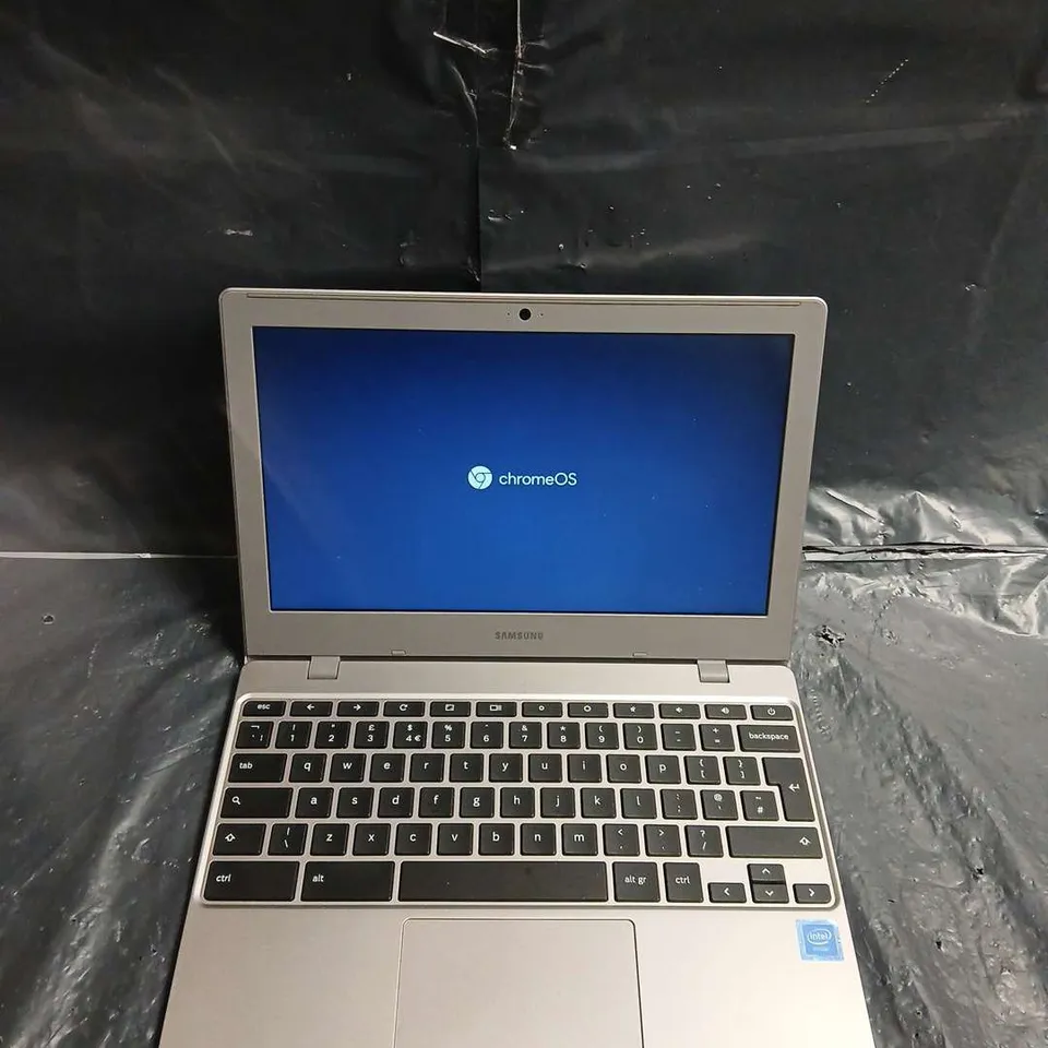 SAMSUNG CHROMEBOOK LAPTOP 