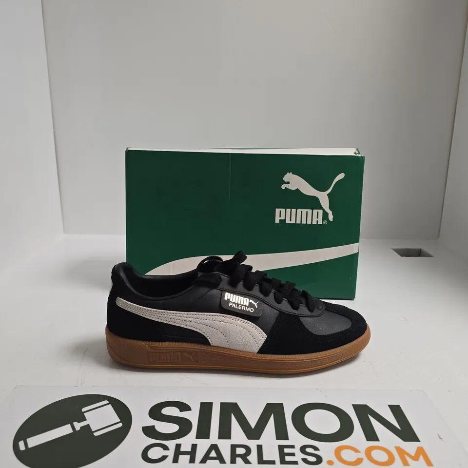 PUMA PALERMO SNEAKERS – BLACK/GREY WITH GUM SOLE