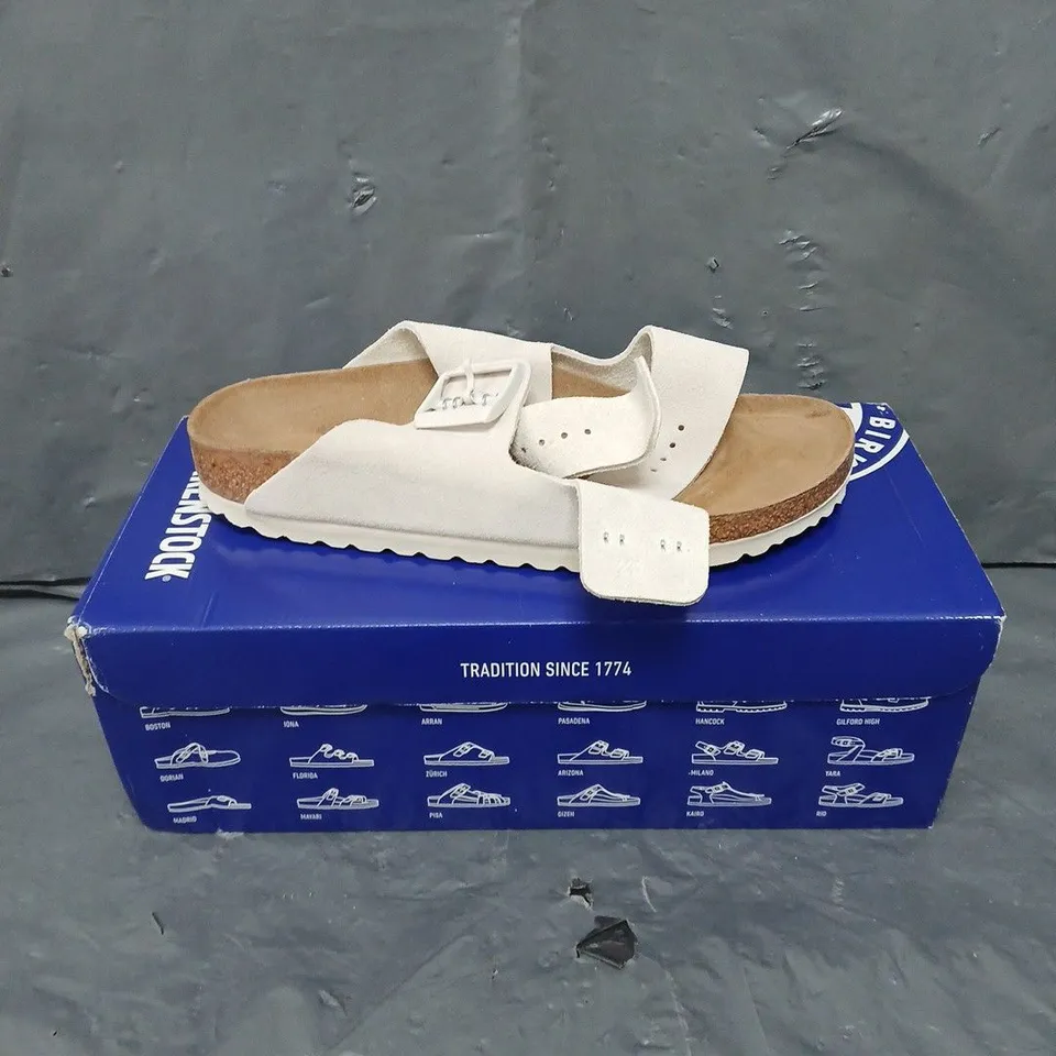 BOXED PAIR OF BIRKENSTOCK ARIZONA SANDALS IN ANTIQUE WHITE - 4.5