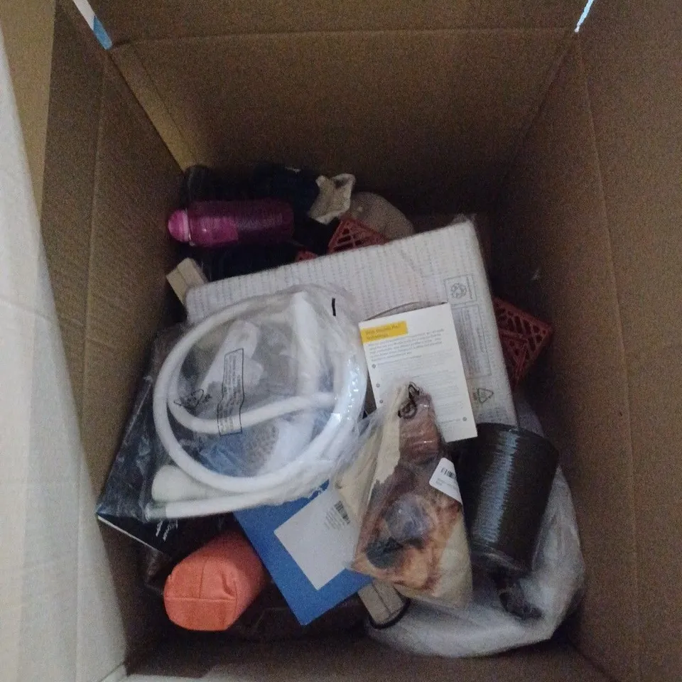 APPROXIMATELY 15 HOUSEHOLD PRODUCTS TO CONTAIN BOX OF FACEMASKS, LINT ROLLER, RECYCLABLE BLANK CARDS, MY GARDEN EASY CLICKABLE DECK TILES 