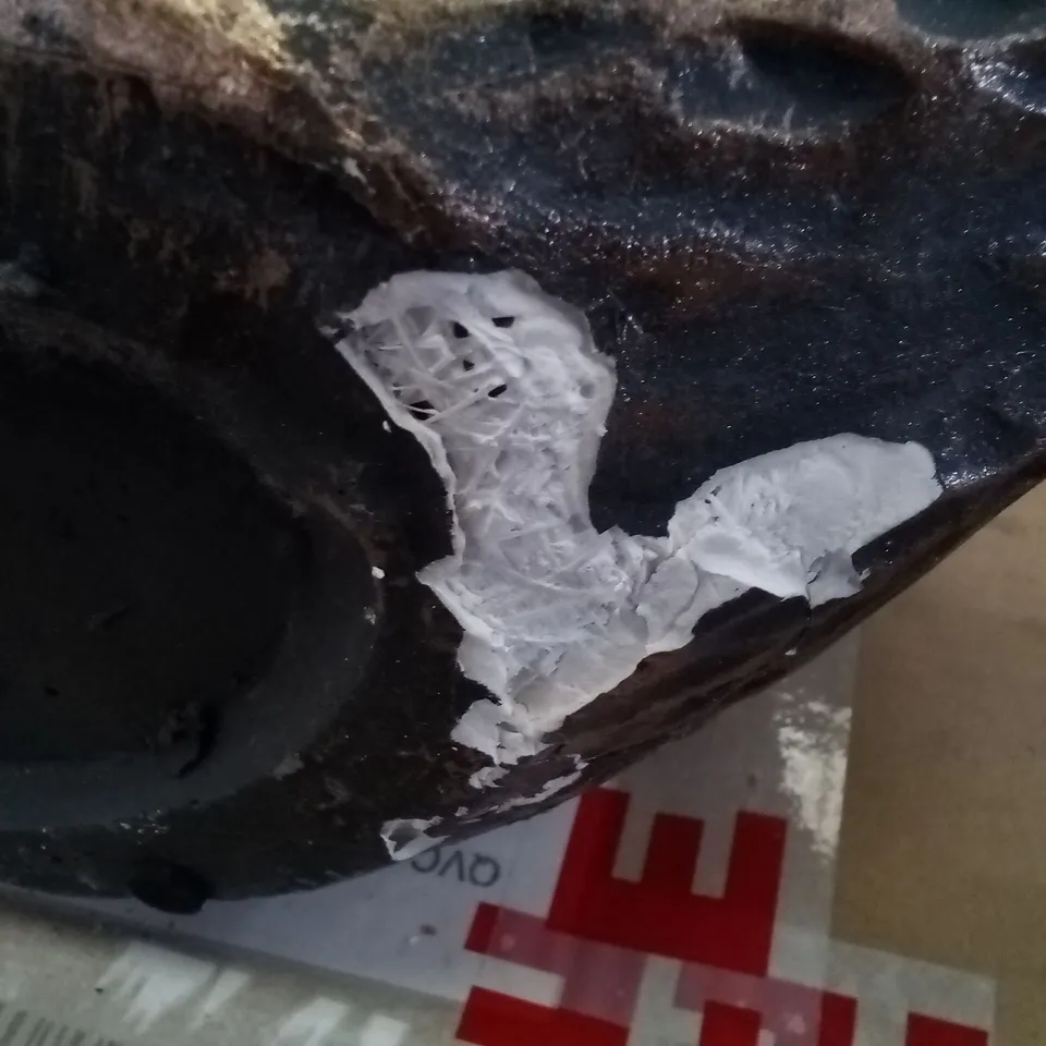 BOXED SPEAK NO EVIL GARDEN FROG STATUE 