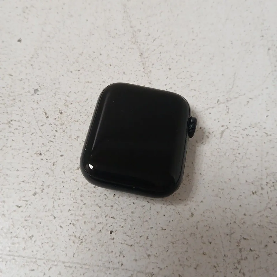APPLE WATCH SE 2 40MM GPS ALUMINIUM MIDNIGHT