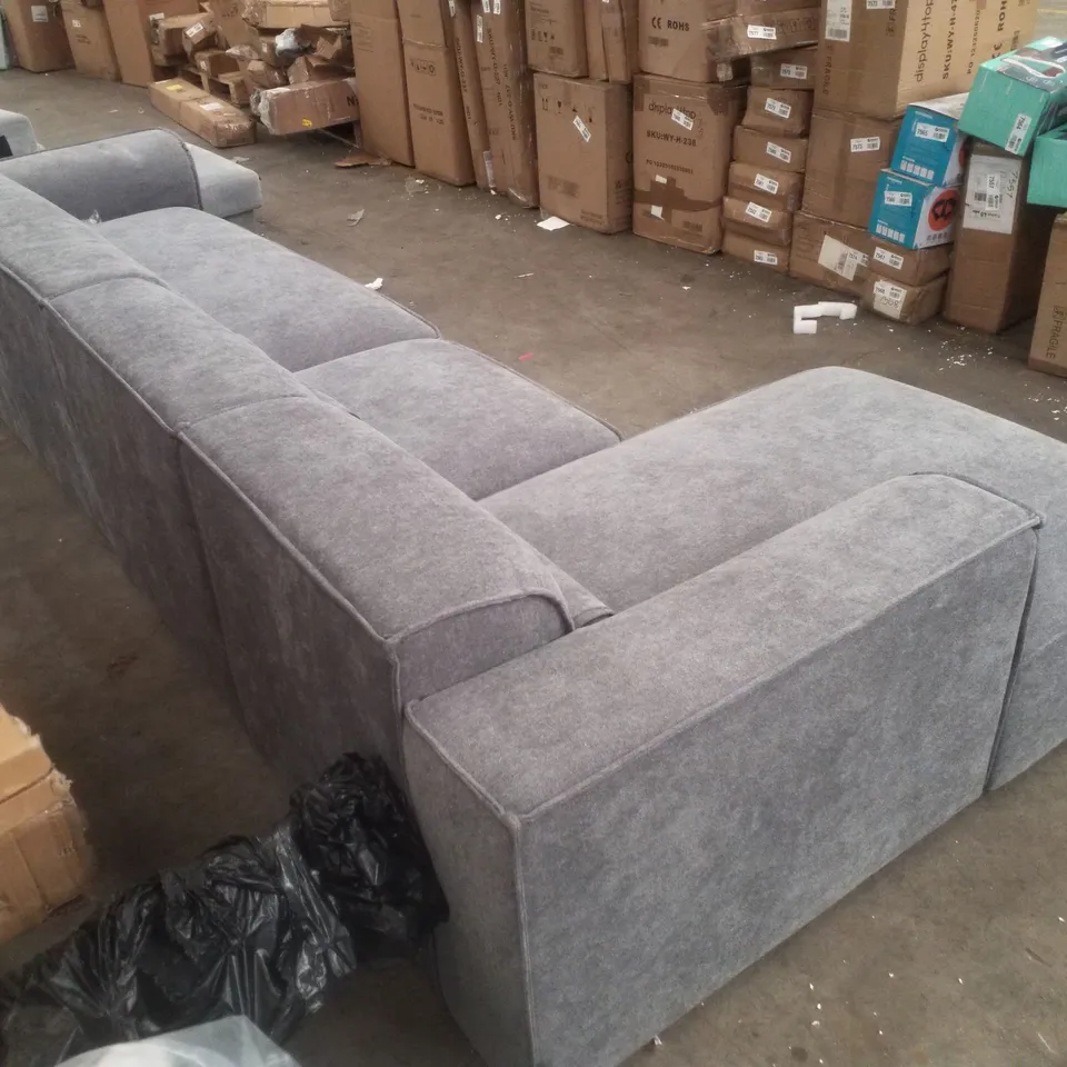 GREY FABRIC 4 SEATER CORNER SOFA 