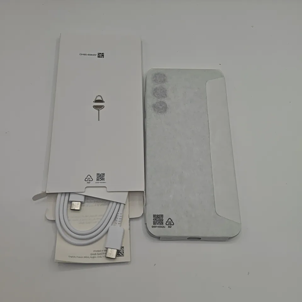 BOXED SAMSUNG GALAXY A16 4/128GB IN LIGHT GREEN - SM-A165F