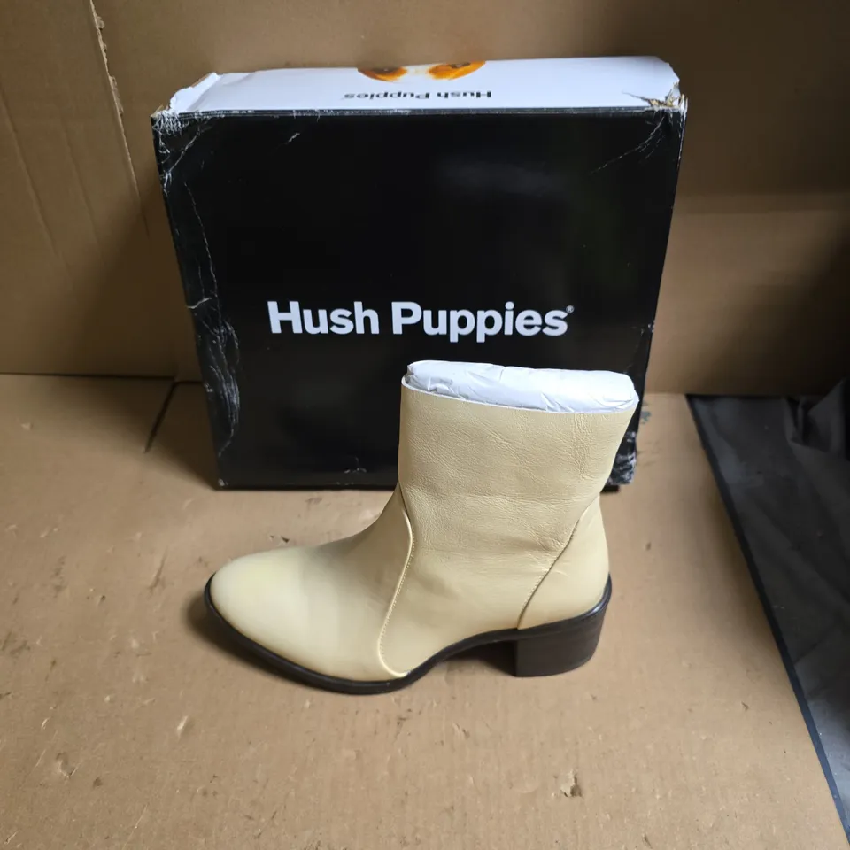 HUSH PUPPIES WOMEN'S BEIGE LEATHER ANKLE BOOTS WITH SIDE ZIP - UK SIZE 4