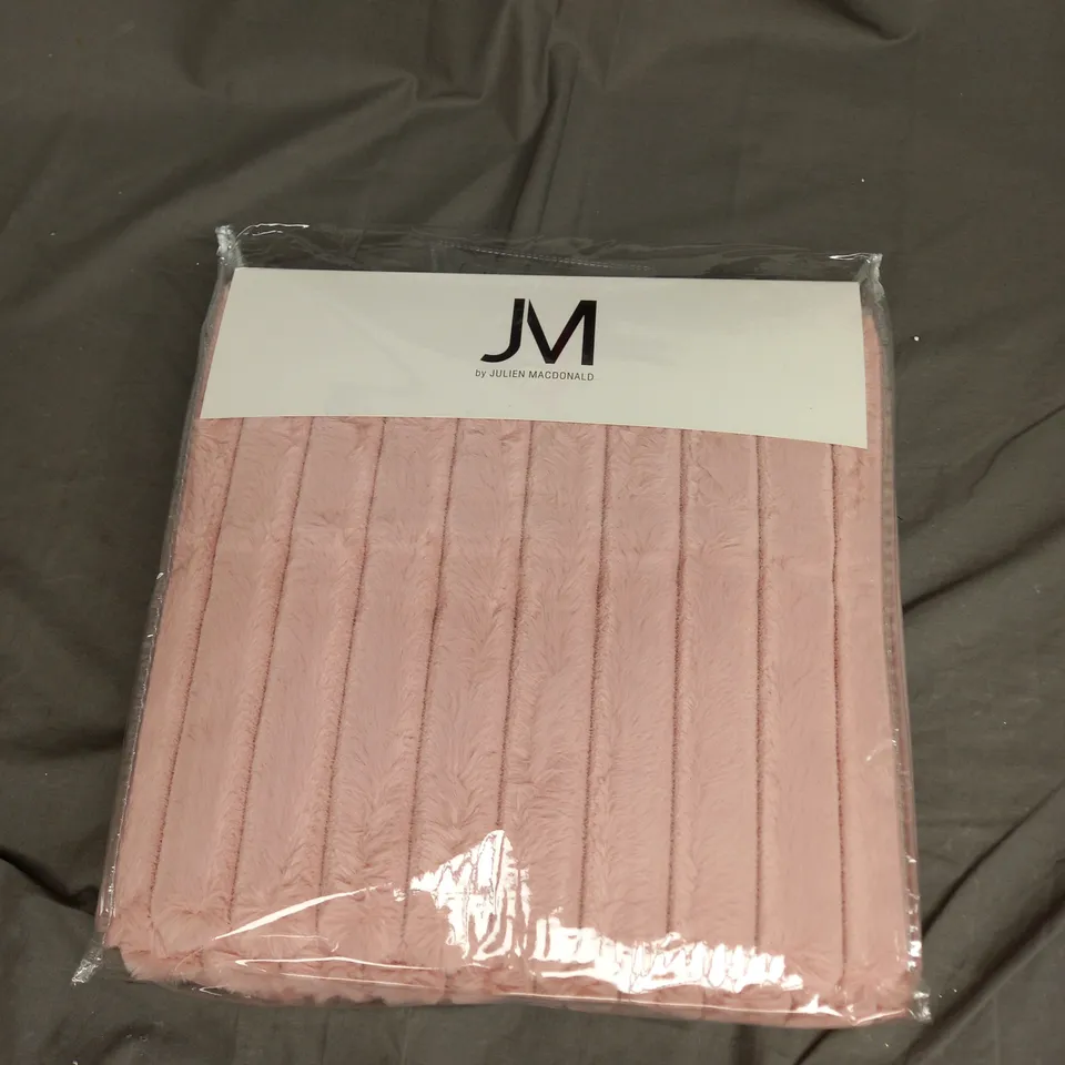 JULIEN MACDONALD REVERSIBLE FAUX FUR THROW IN PINK
