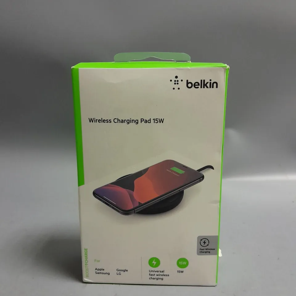 SEALED BELKIN 15W QI WIRELESS CHARGING PAD INCL. PLUG - BLACK 