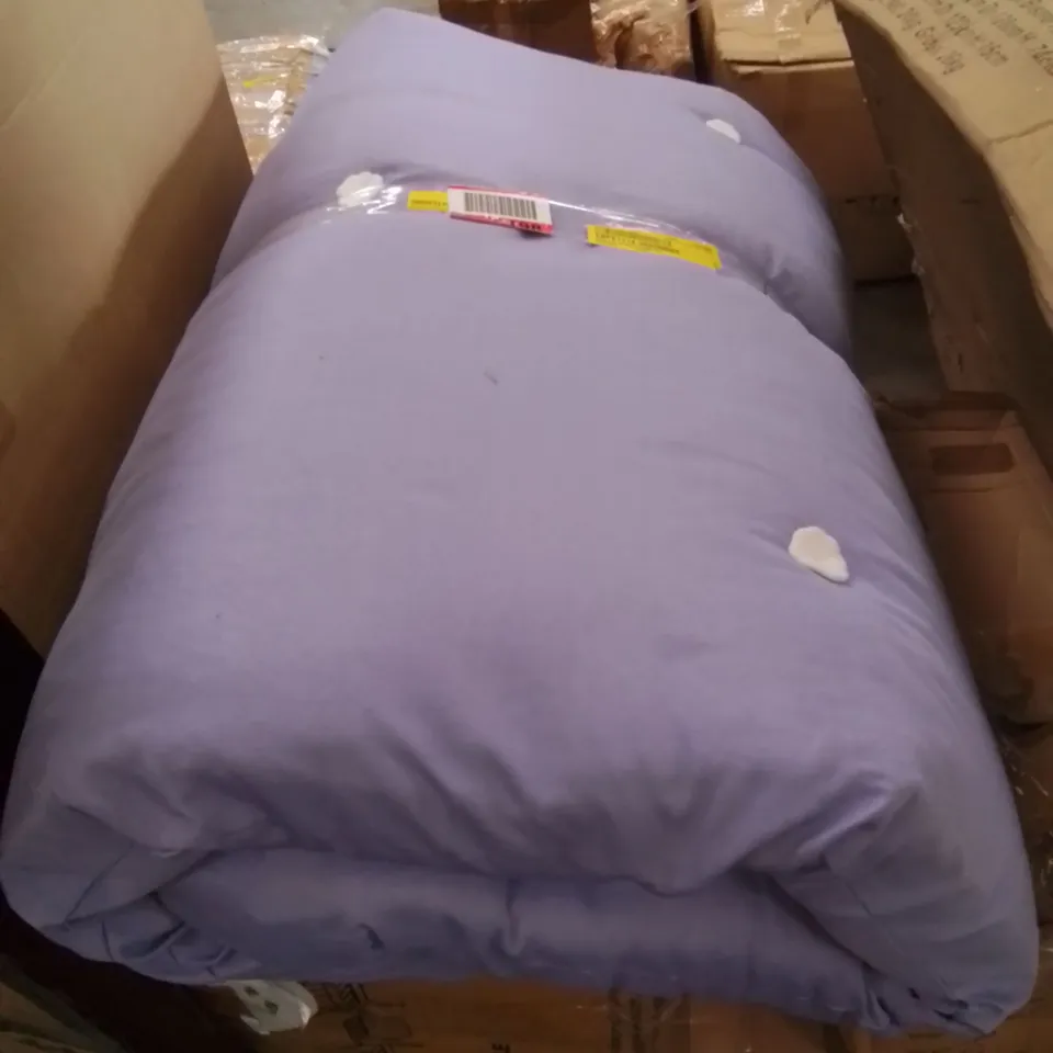 BOXED ARLETE FUTON CUSHION