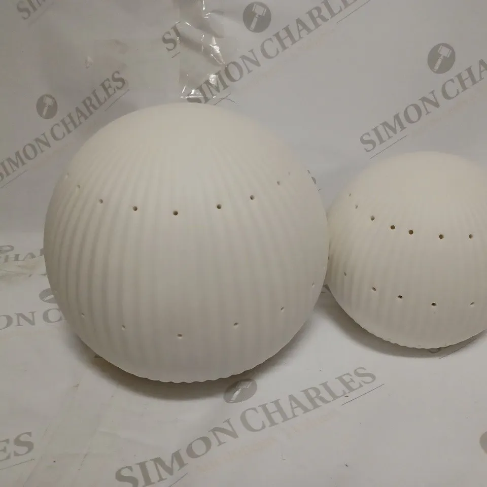 LOT OF 2 PRE LIT DECORATIVE WHITE BALLS 