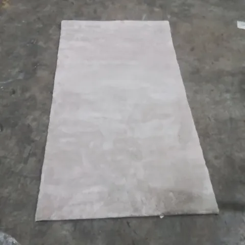 QUALITY DESIGNER AREA RUG - APPROXIMATELY 150X80CM