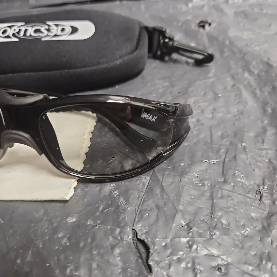 OPTICS3D 3D CINEMA GLASSES WITH CASE – IMAX