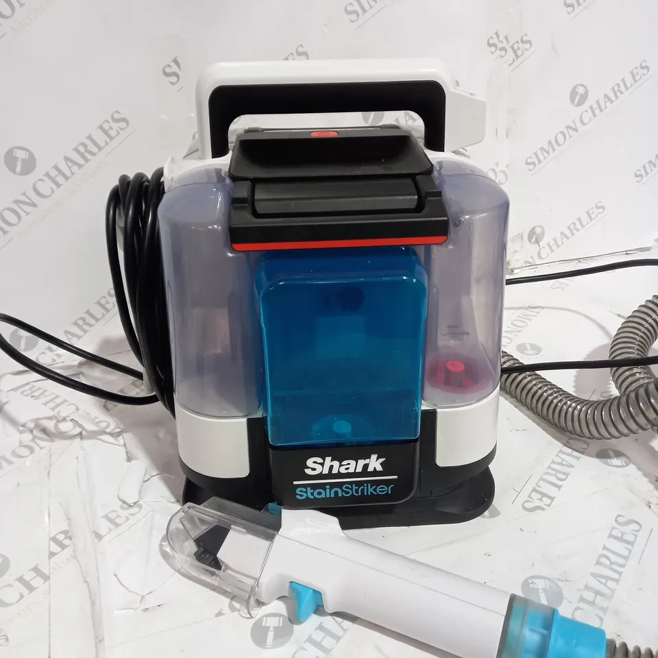 BOXED SHARK STAIN STRIKER PET SPOT CLEANER PX200UKT