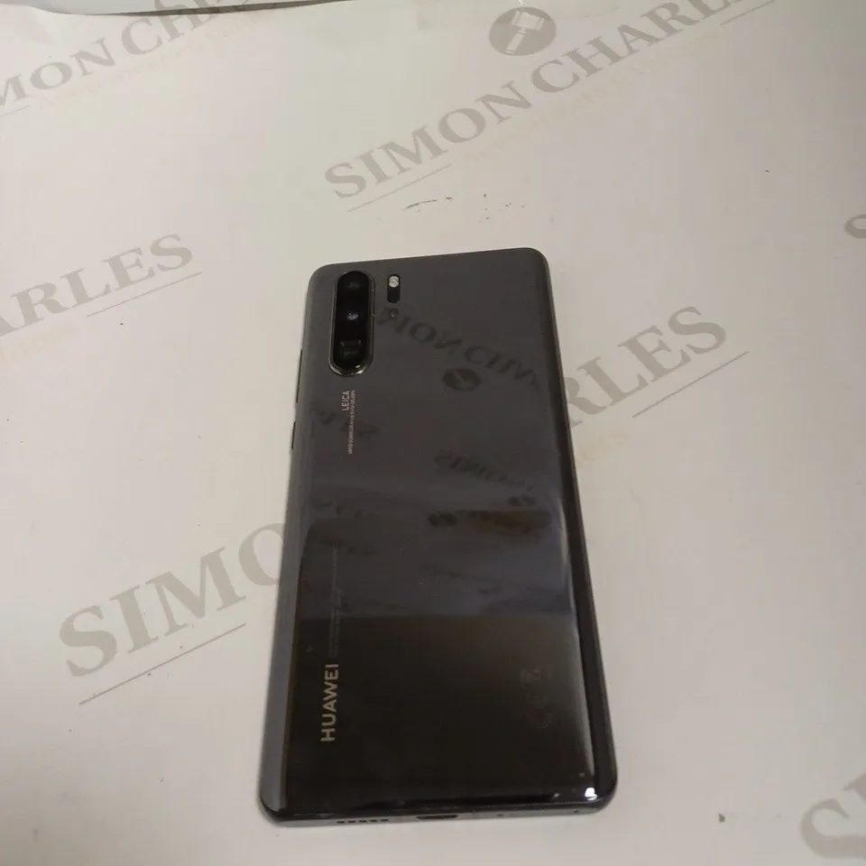 HUAWEI P30 PRO MODEL VOG-L09