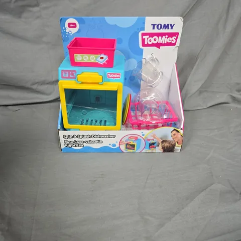 TOMY TOOMIES SPIN & SPLASH DISHWASHER BATH TOY β BOXED