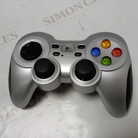 LOGHITECH PC WIRELESS GAMEPAD