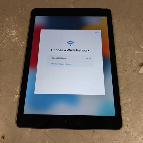 APPLE IPAD AIR 2 SPACE GREY CELLULAR - MODEL A1567