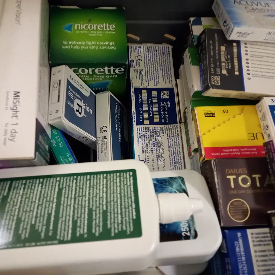 BOX OF APPROX 25 ASSORTED CONTACT LENSES AND CONTACT LENSE SOLUTIONS