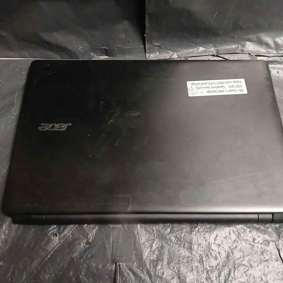ACER ASPIRE 1 SERIES LAPTOP – WINDOWS 8 – BLACK - MODEL Z5WE1