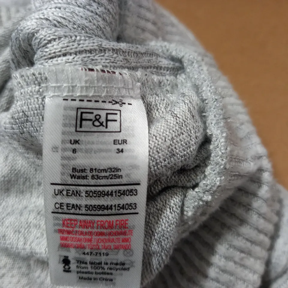 F&F MRS HINCH GREY LOUNGEWEAR SET - SIZE 6