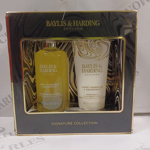 BOXED BAYLIS & HARDING SIGNATURE COLLECTION SET