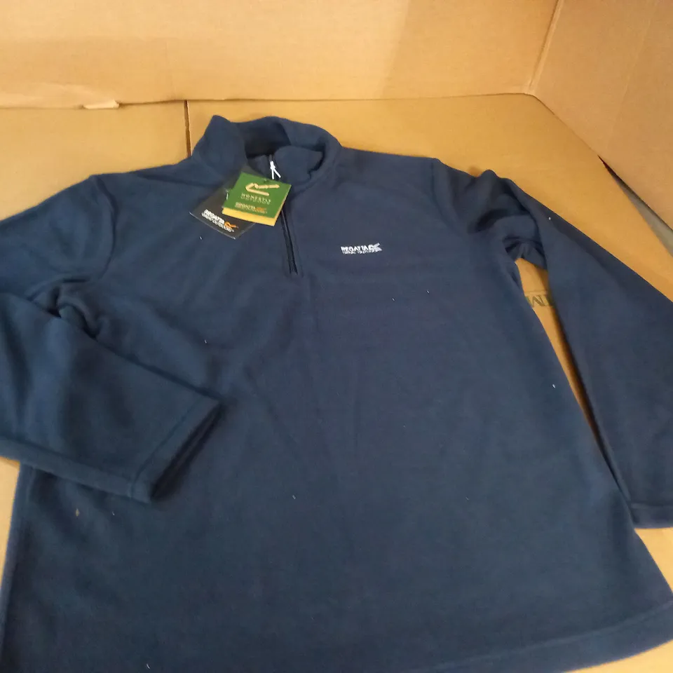 REGATTA NAVY 1/4 ZIP FLEECE - UK L