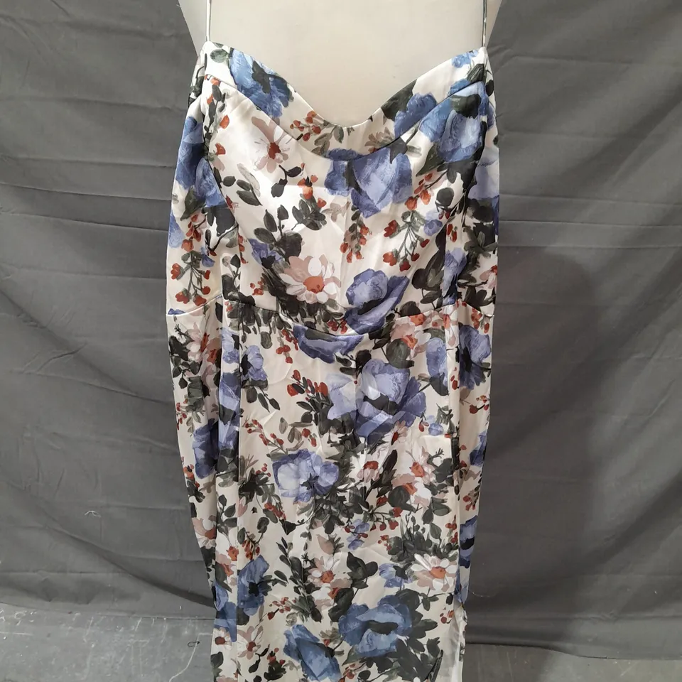 ABERCROMBIE & FITCH SATIN FLORAL DRESS - XXL