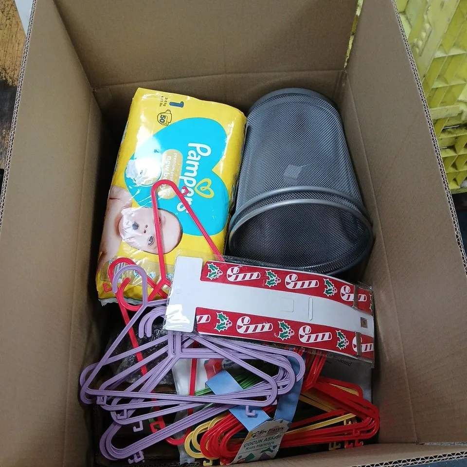 BOX OF APPROXIMATELY 20 ASSORTED HOUSEHOLD ITEMS TO INCLUDE WASTE BINS, PAMPERS, CHRISTMAS SUSPENDERS ETC