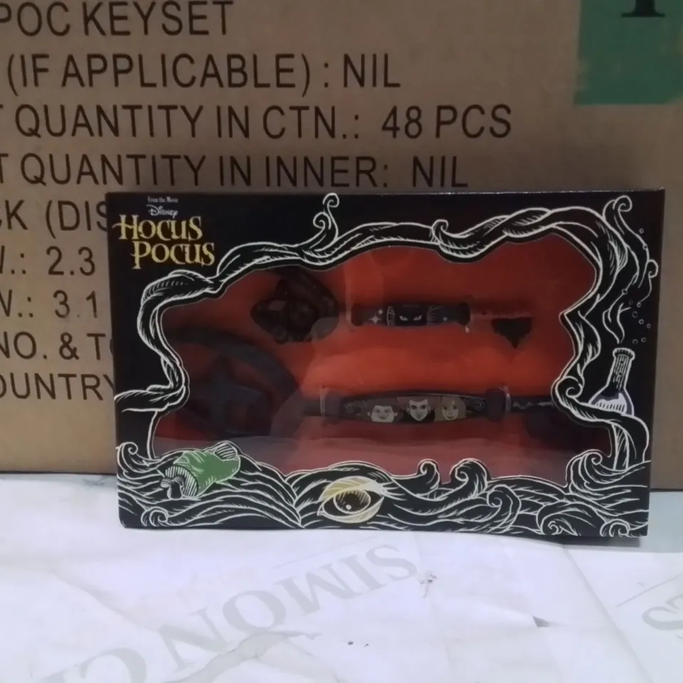 BOXED HOCUS POCUS KEYS APPROXIMATELY 48PCS