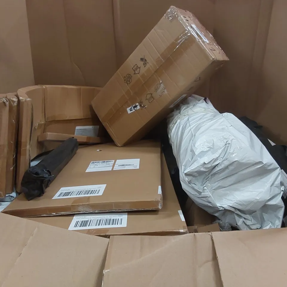 PALLET OF ASSORTED ITEMS INCLUDING: HELPER TOWERS, LAY-Z-SPA FLOOR PROTECTOR, GAMES ECT