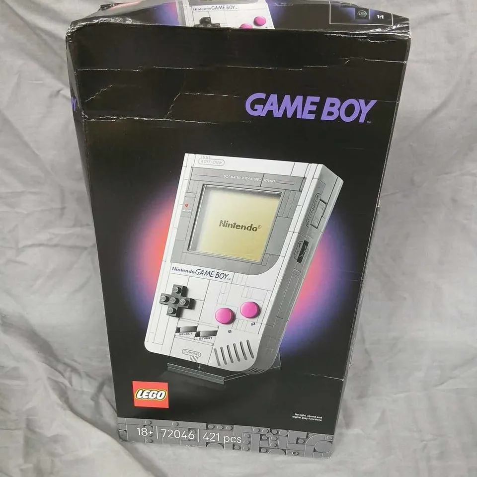 LEGO 72046 GAME BOY – 421 PIECES, BOXED 